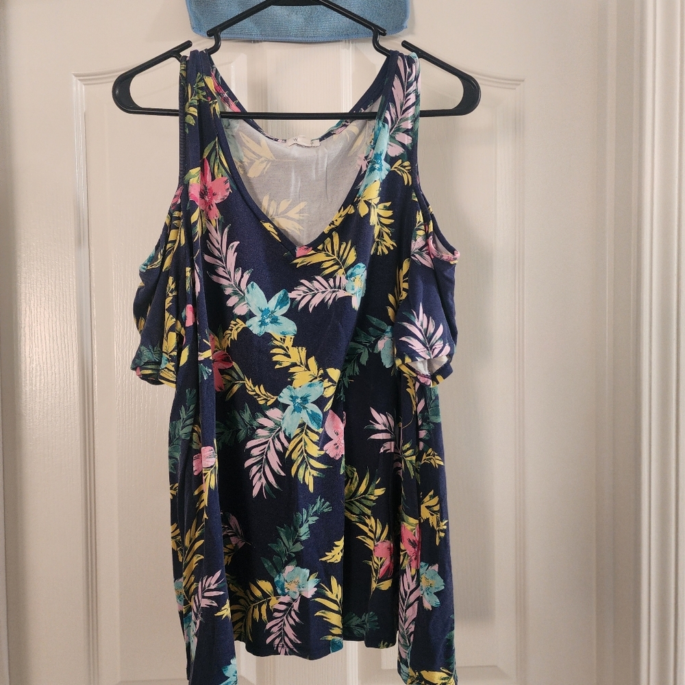 Westport Tropical Print Top, Size L